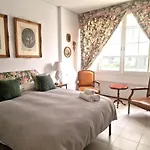 Bright Ideal Apartment, Historic Center Martin Villa