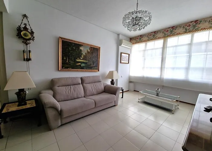 Bright Ideal Apartment, Historic Center Martin Villa