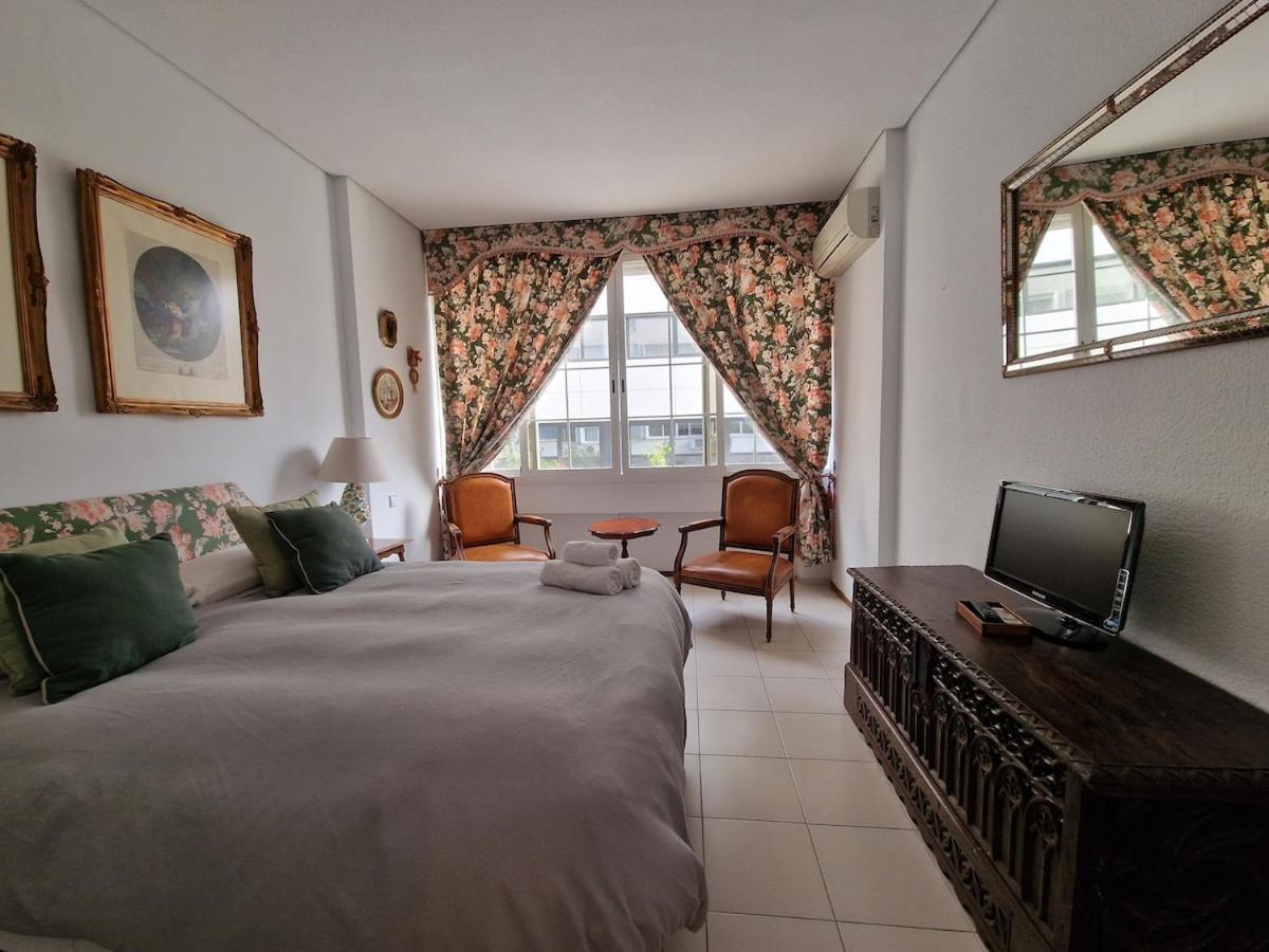 Bright Ideal Apartment, Historic Center Martin Appartement